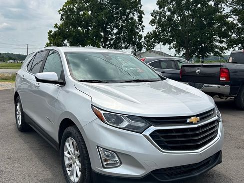 Used 2021 Chevrolet Equinox LT FWD image 4