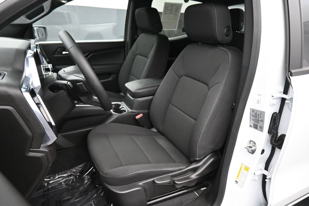 Used 2024 GMC Canyon Elevation RWD image 14