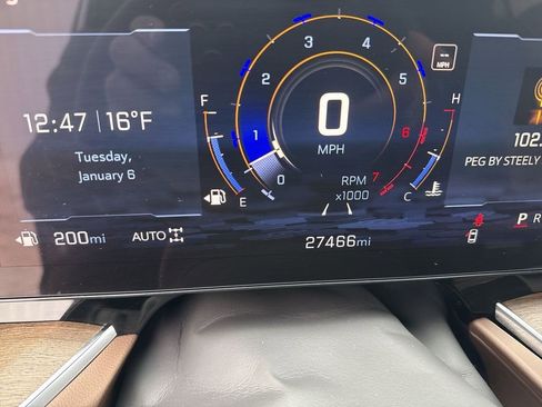 Certified 2025 Chevrolet Tahoe High Country image 17