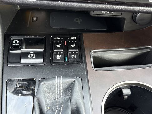 Used 2022 Lexus RX 350 FWD w/ Premium Package image 28