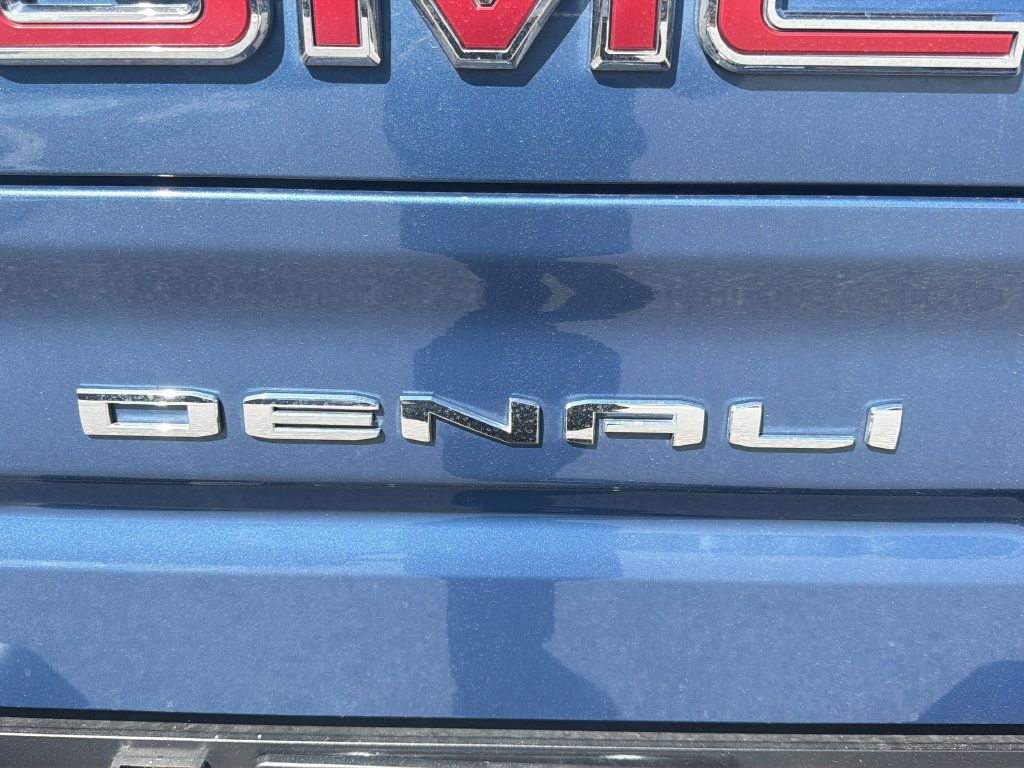 Used 2025 GMC Sierra 1500 Denali w/ Denali Reserve Package AWD/4WD image 55