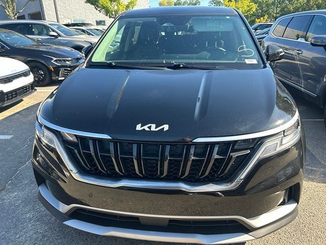 Certified 2024 Kia Carnival EX FWD image 7