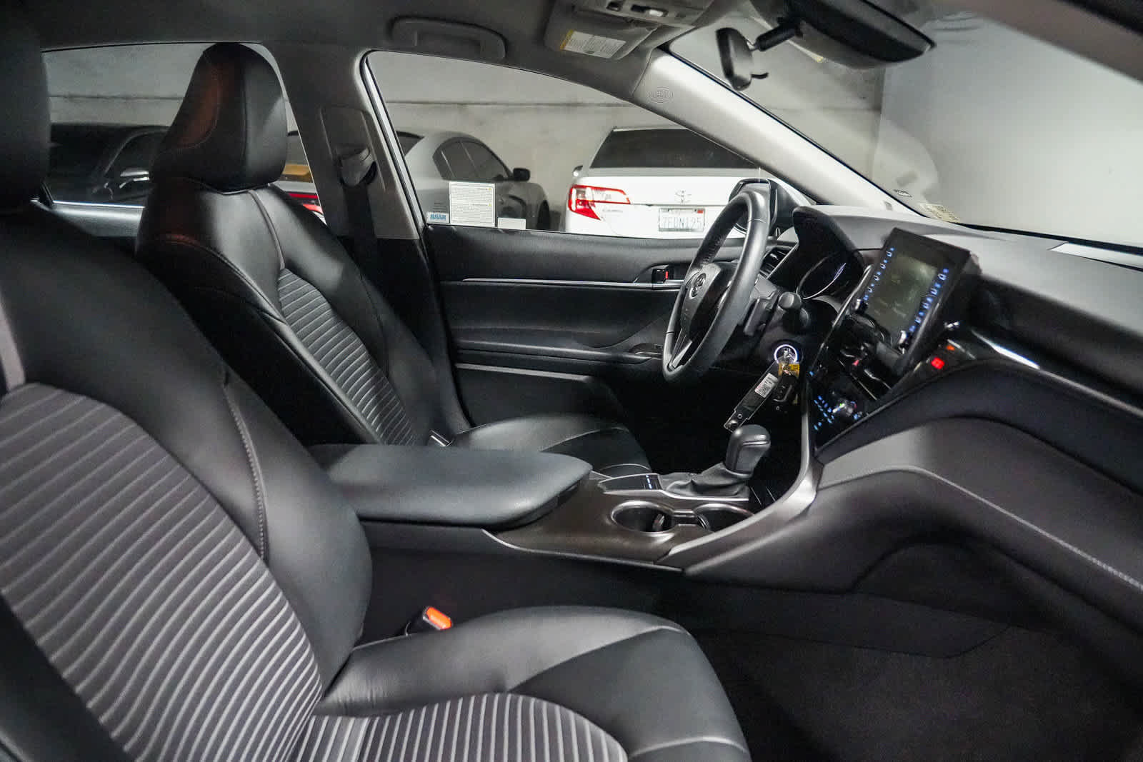 Certified 2024 Toyota Camry SE FWD image 16