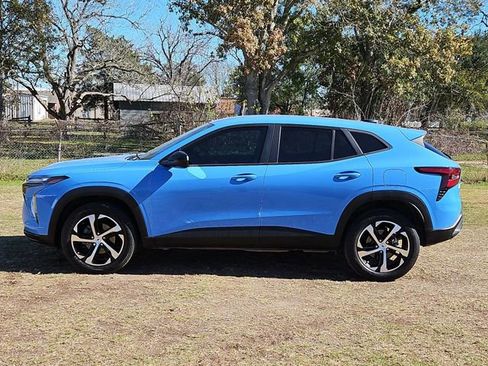 Certified 2024 Chevrolet Trax RS image 41