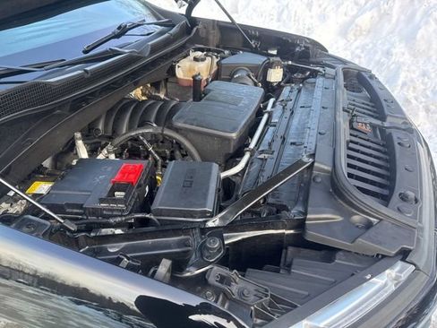 Used 2024 Chevrolet Silverado 1500 LT Trail Boss w/ Convenience Package II image 39