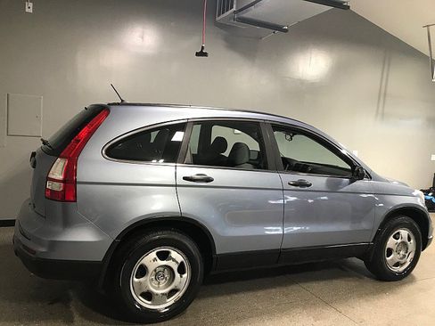 Used 2010 Honda CR-V LX image 3