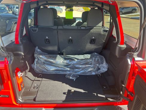 New 2025 Jeep Wrangler Sport S image 17