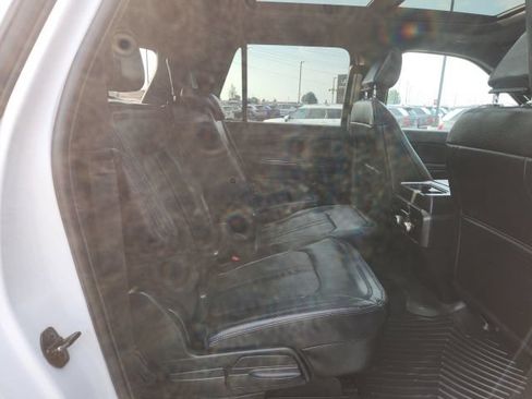 Used 2021 Ford Expedition Max Limited AWD/4WD image 18