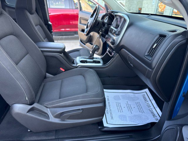 Used 2021 Chevrolet Colorado LT AWD/4WD image 28