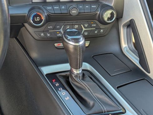 Used 2016 Chevrolet Corvette Z06 w/ 3LZ Preferred Equipment Group image 28