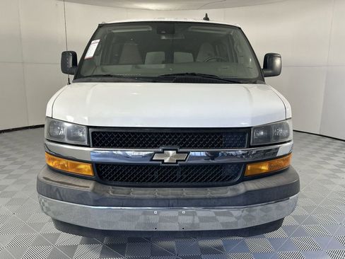 Used 2019 Chevrolet Express 3500 LT w/ LT Preferred Equipment Group RWD image 3