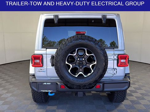 Used 2023 Jeep Wrangler Unlimited Rubicon 4xe w/ Cold Weather Group AWD/4WD image 6