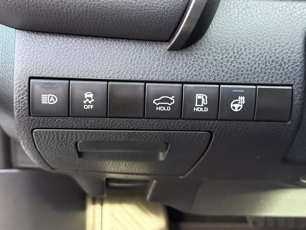 Used 2024 Toyota Camry XLE w/ Navigation Package AWD/4WD image 14