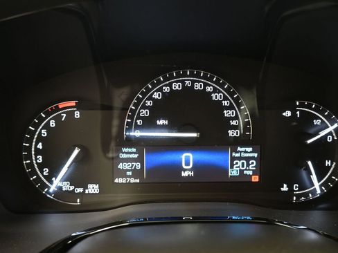 Used 2019 Cadillac XT5 FWD image 30