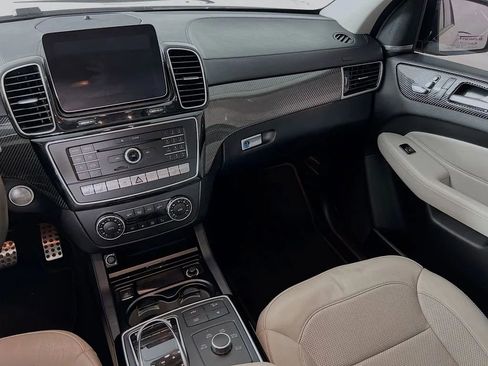 Used 2018 Mercedes-Benz GLE 43 AMG 4MATIC image 25