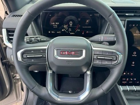 Used 2025 GMC Terrain Elevation w/ Elevation Premium Package AWD/4WD image 15
