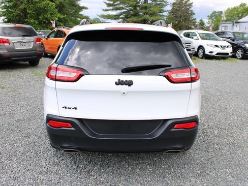 Used 2016 Jeep Cherokee High Altitude AWD/4WD image 8