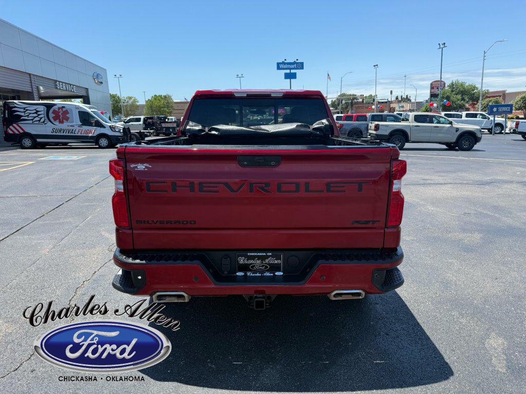 Used 2022 Chevrolet Silverado 1500 RST w/ Convenience Package II AWD/4WD image 4