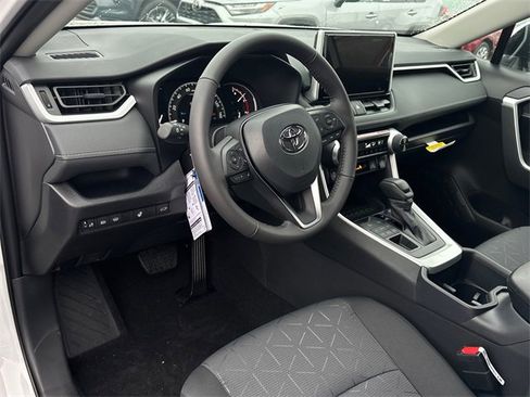 New 2025 Toyota RAV4 XLE image 17