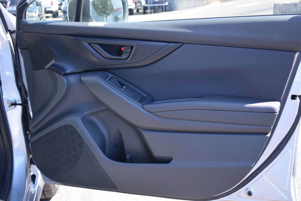 Used 2018 Subaru Crosstrek 2.0i Premium AWD/4WD image 23