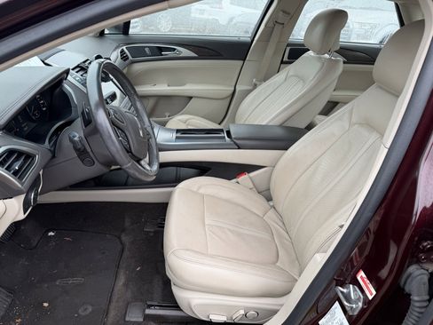 Used 2017 Lincoln MKZ Reserve w/ Technology Package image 10