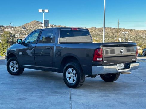 Used 2021 RAM 1500 Classic SLT image 6