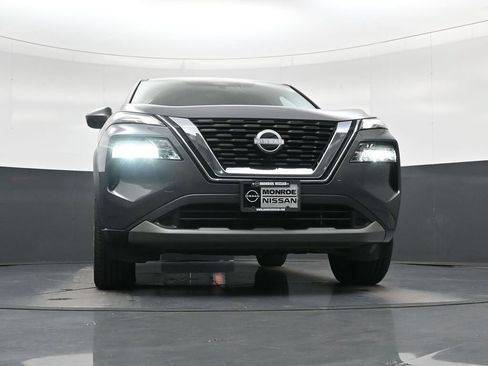 Used 2023 Nissan Rogue SV FWD image 17