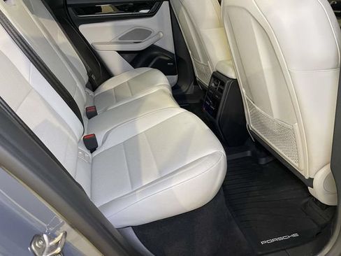 Certified 2026 Porsche Macan 4 Electric AWD/4WD image 22