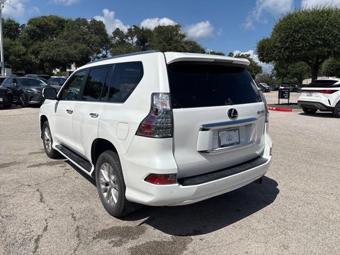 Used 2022 Lexus GX 460 Premium w/ Premium Plus Package AWD/4WD image 3