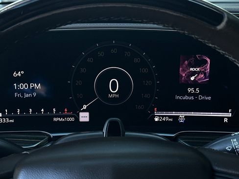 Used 2022 Cadillac Escalade Premium Luxury w/ Performance Package image 18