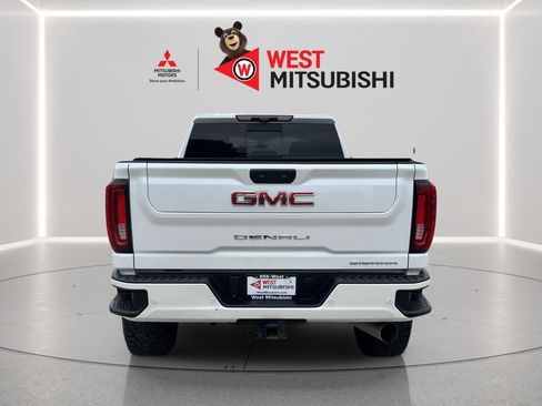 Used 2022 GMC Sierra 3500 Denali w/ Technology Package AWD/4WD image 5