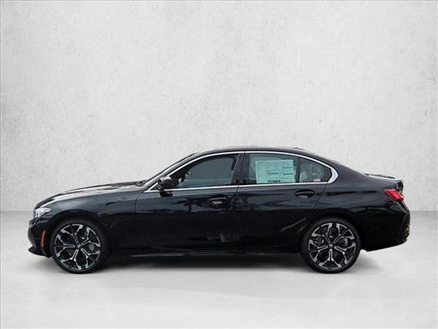 Used 2026 BMW 330i Sedan w/ Convenience Package RWD image 2