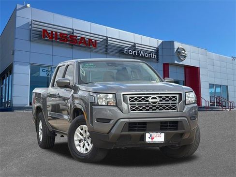 Used 2024 Nissan Frontier SV w/ Technology Package image 1