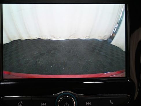 Used 2019 Chevrolet Trax LT w/ LT Convenience Package FWD image 15