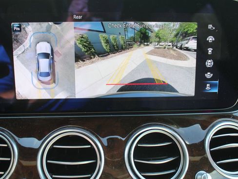 Used 2021 Mercedes-Benz E 350 Sedan image 51