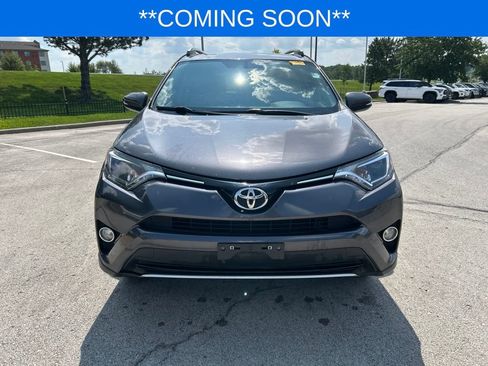 Used 2016 Toyota RAV4 XLE FWD image 2