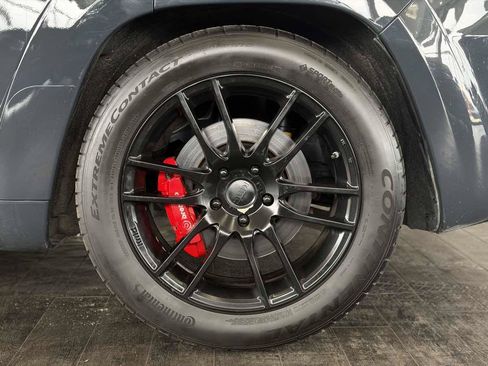 Used 2018 Jeep Grand Cherokee SRT w/ Trailer Tow Group IV AWD/4WD image 19
