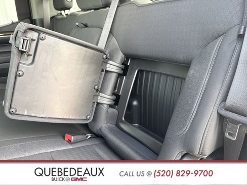Used 2023 GMC Sierra 1500 Elevation image 30