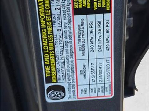 Used 2018 Toyota Camry LE FWD image 17