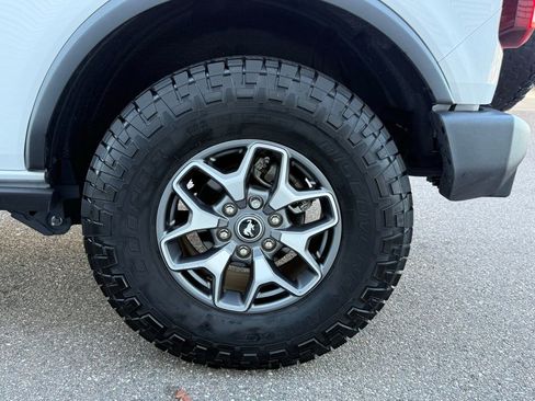 Used 2025 Ford Bronco 4-Door image 59