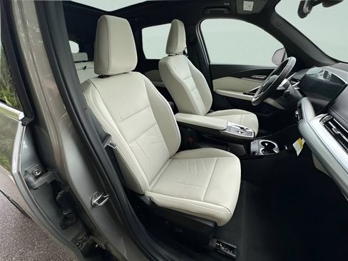 New 2026 BMW X1 xDrive28i w/ Technology Package AWD/4WD image 24