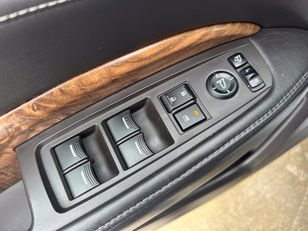 Used 2019 Acura MDX w/ Advance Package AWD/4WD image 15