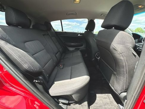 Used 2022 Kia Sportage LX AWD/4WD image 25
