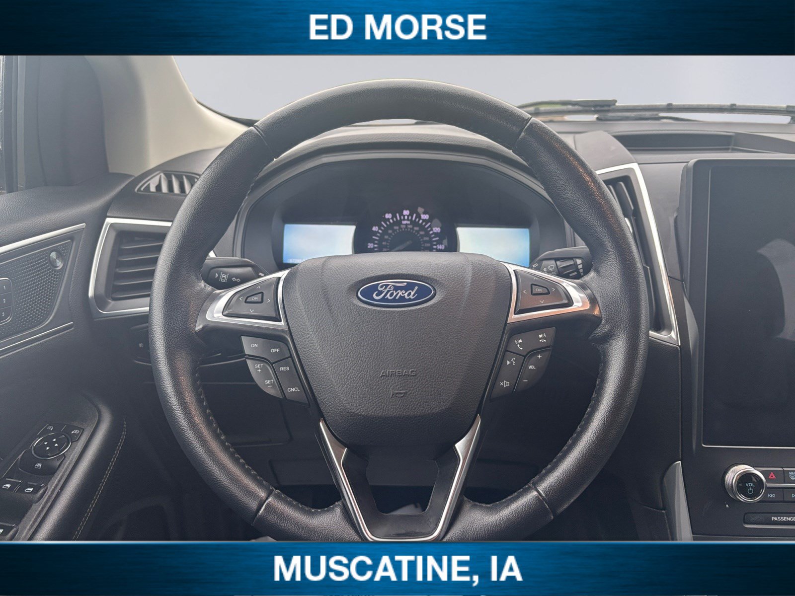 Used 2024 Ford Edge Titanium AWD/4WD image 12
