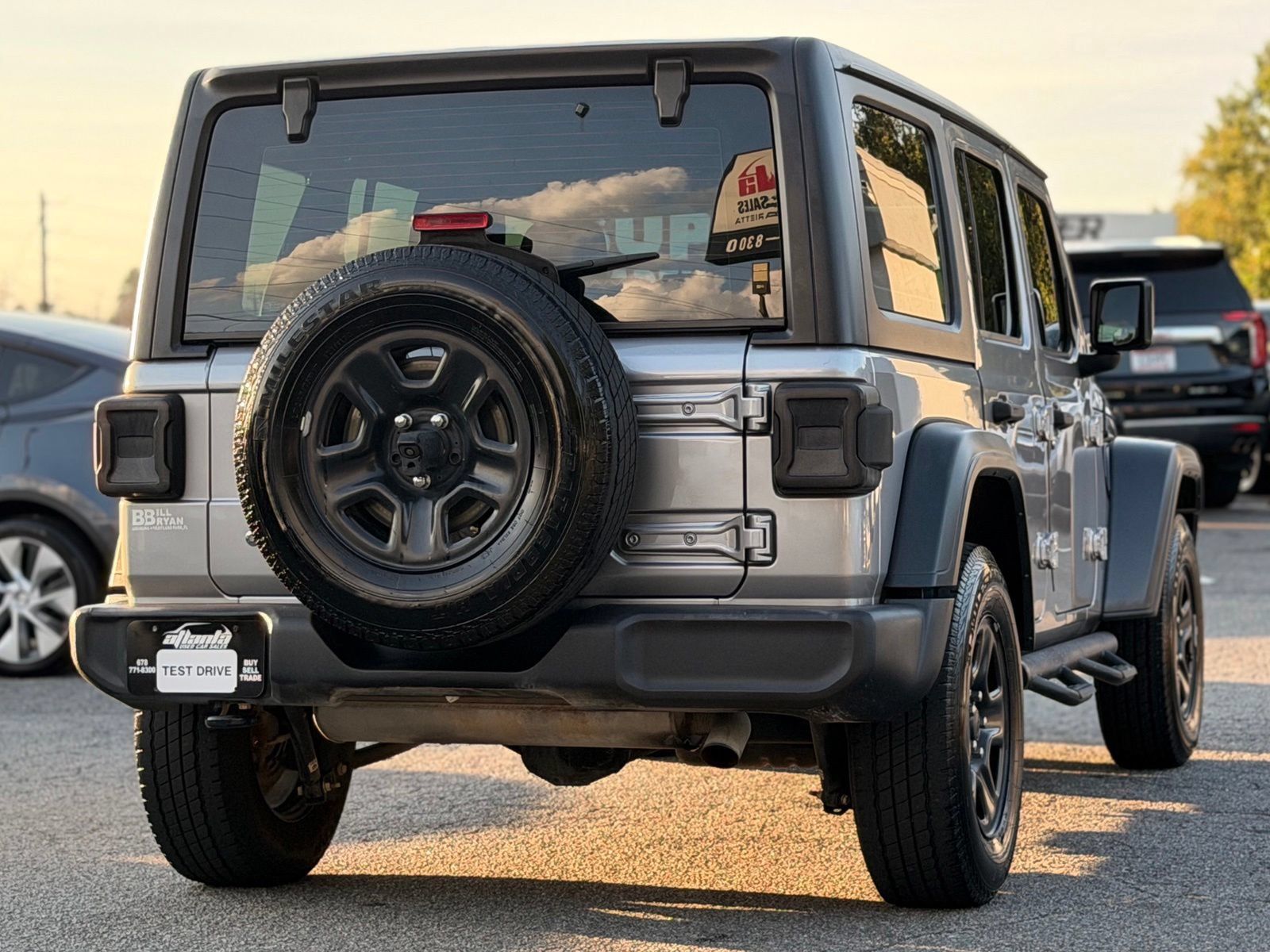 Used 2018 Jeep Wrangler Unlimited Sport AWD/4WD image 5