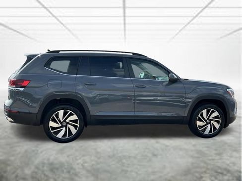 New 2026 Volkswagen Atlas SE FWD image 6