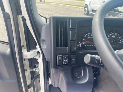 New 2024 Chevrolet Low Cab Forward image 12