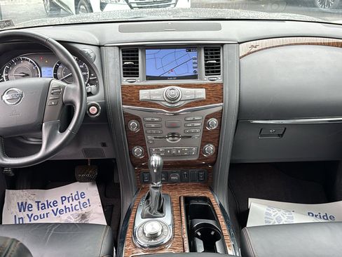 Used 2020 Nissan Armada SL image 5
