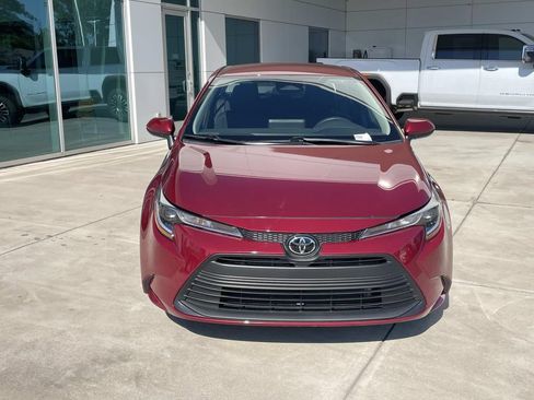 Used 2024 Toyota Corolla LE FWD image 7