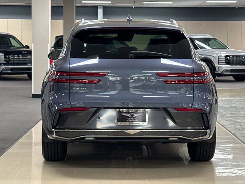 New 2026 Genesis GV70 2.5T Advanced AWD/4WD image 5